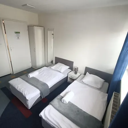 公寓式酒店 Place 弗罗茨瓦夫