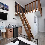 Place شقة فندقية فروتسواف