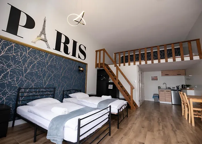 Place アパートホテル