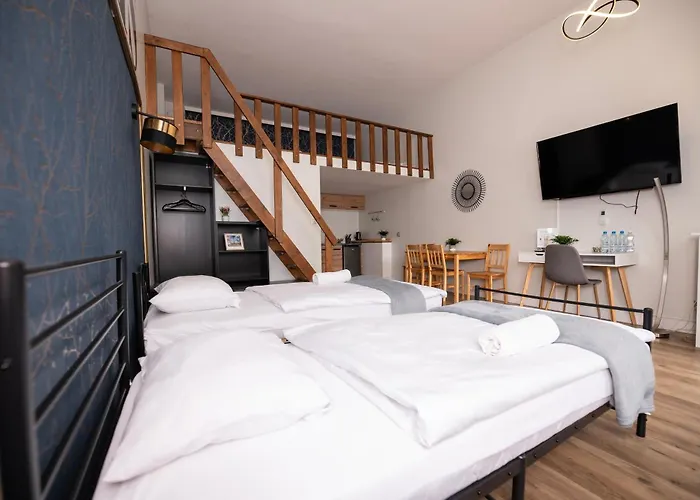 Place アパートホテル 5*