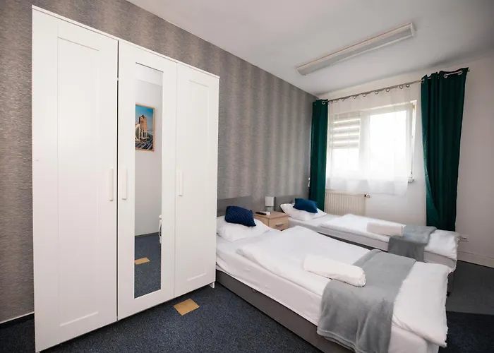 アパートホテル Place 5*