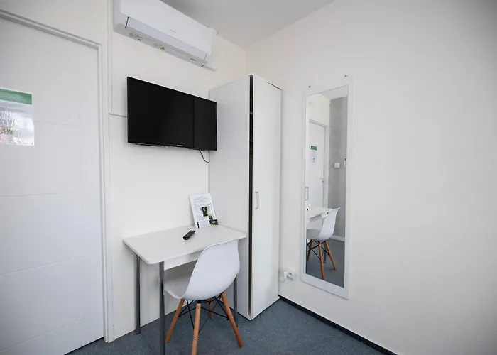 アパートホテル Place